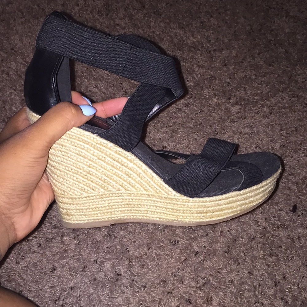 woman’s wedges